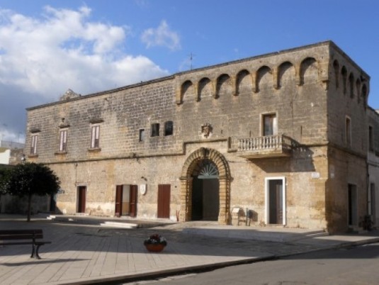 PALAZZO BARONALE TORCHIAROLO -PROLOCO TORCHIAROLO